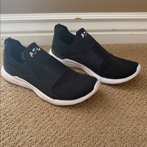 APL Men's Black and White Sneakers